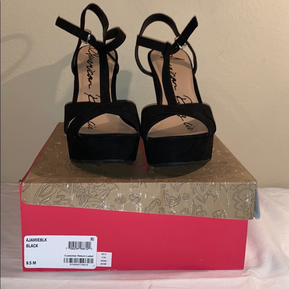 American Rag Cif Platforms